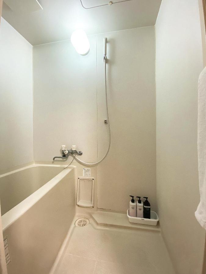 ラグジュアリ難波305 Appartement Osaka Buitenkant foto