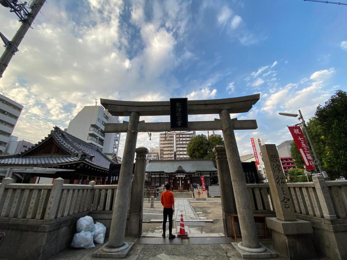 ラグジュアリ難波305 Appartement Osaka Buitenkant foto